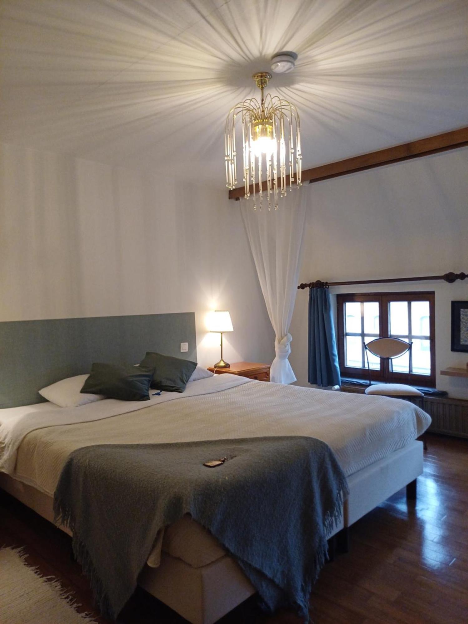 Guesthouse La Maison De Fille Diest Luaran gambar